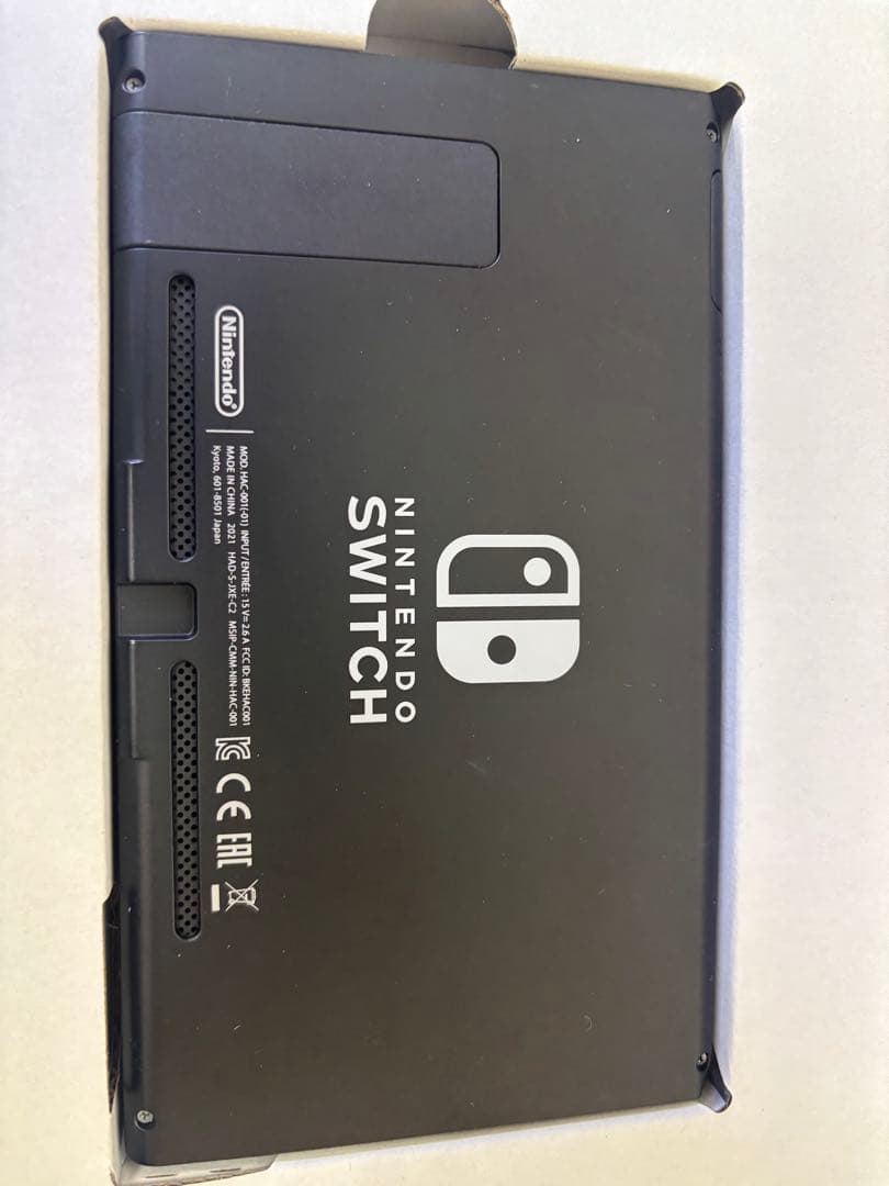 ◆【送料無料】Nintendo Switch 本体 HAC-001