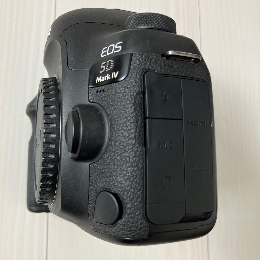 じ*た様 Canon EOS 5D Mark IV
