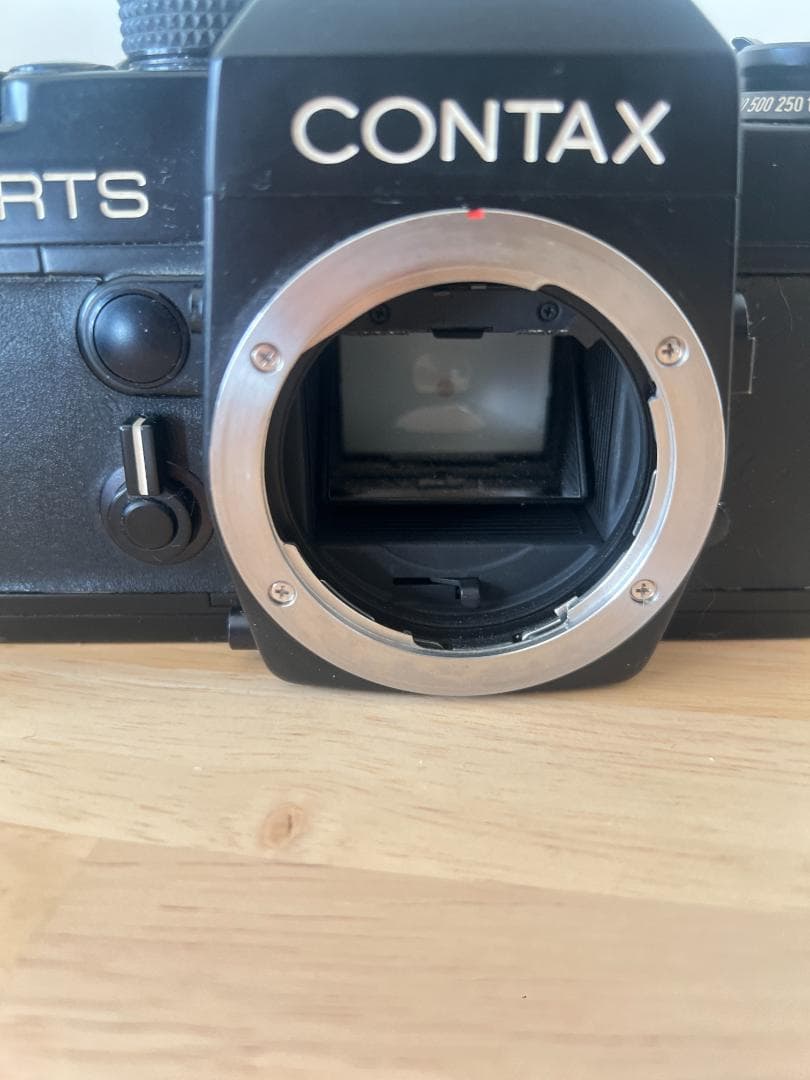 フィルムカメラ CONTAX RTS + Zeiss Planar 50mm F1.7 T*