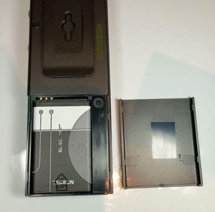 TECSUN DSPラジオ PL-368　動作品。　SSB受信対応です