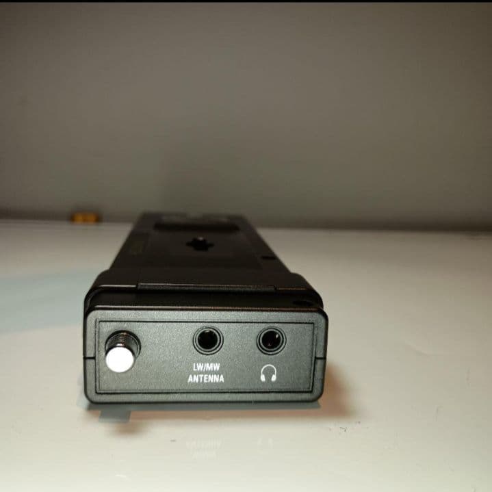 TECSUN DSPラジオ PL-368　動作品。　SSB受信対応です