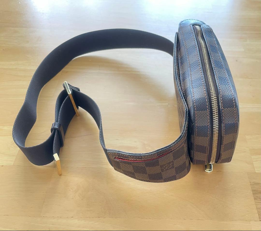 LOUIS VUITTON ダミエパターン ボディバッグ ブラウン