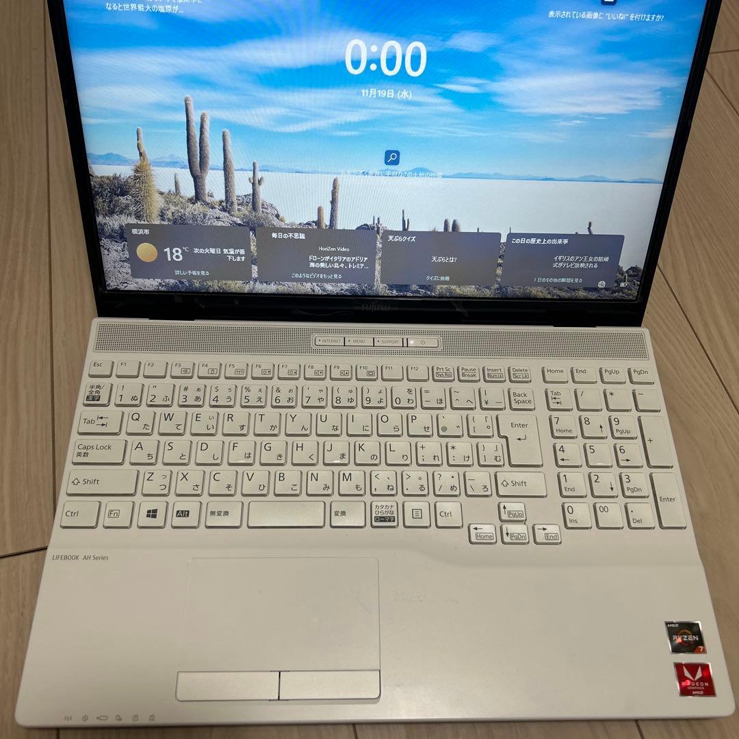 Fujitsu LAPTOP-EK9DSF5A ノートPC