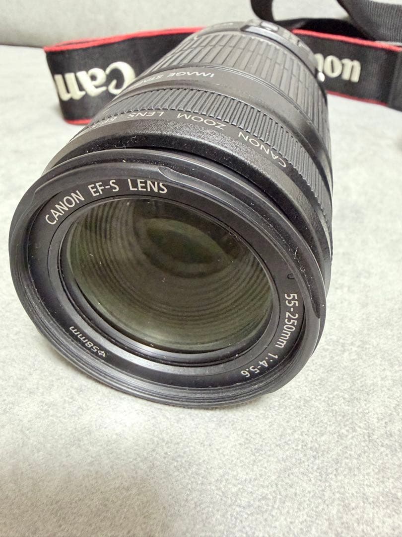 Canon EOS Kiss x4ダブルレンズ デジタル一眼レフセット