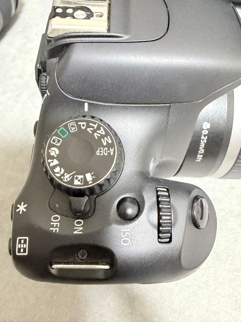 Canon EOS Kiss x4ダブルレンズ デジタル一眼レフセット