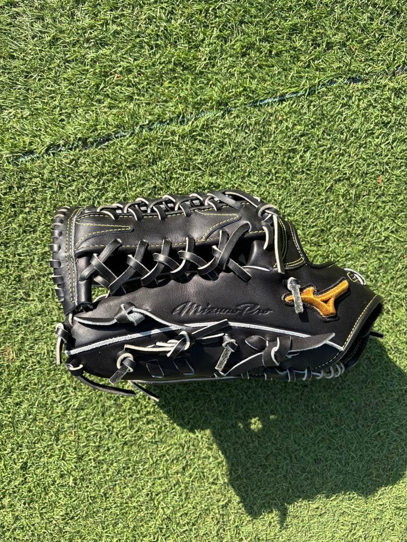 早い者勝ち　ミズノプロ硬式グローブ 左外野手用　黒 レザー　高校野球対応　超美品