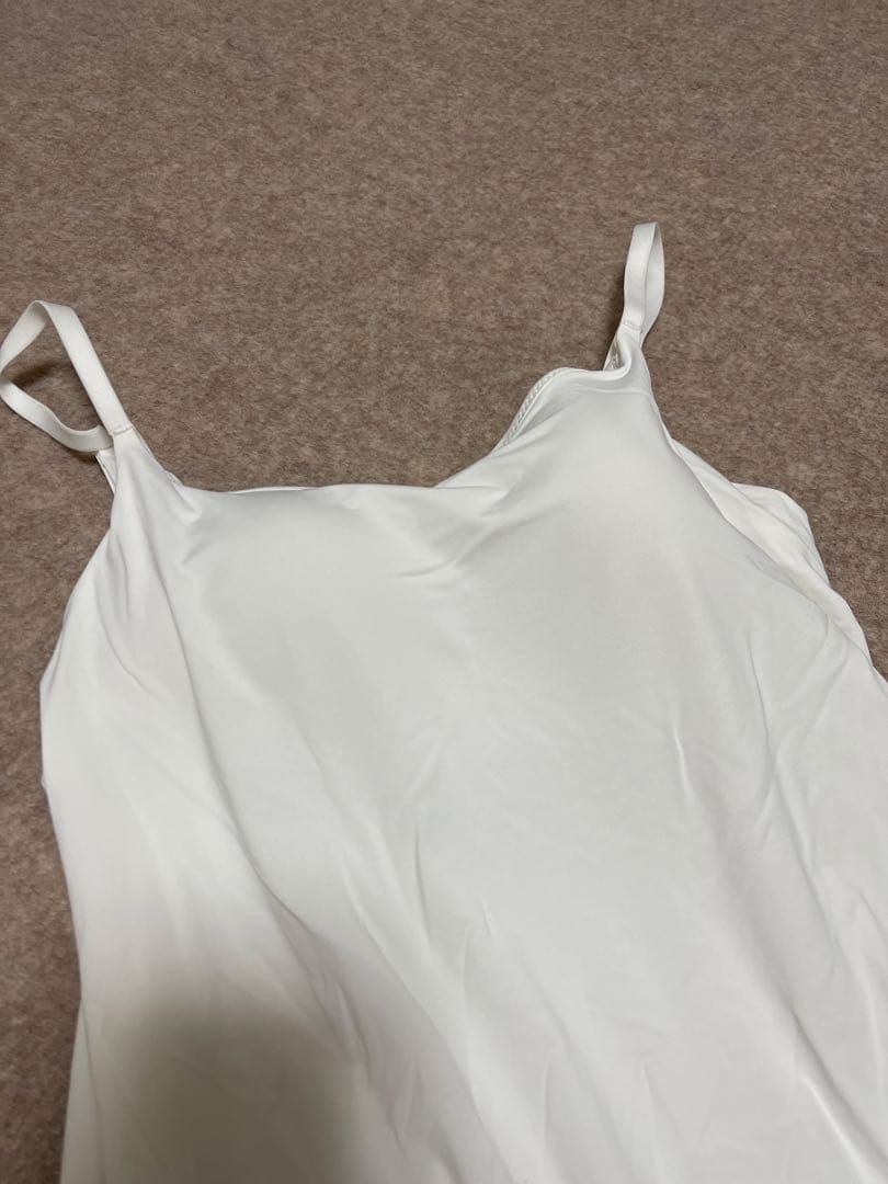 UNIQLOエアリズムブラトップ