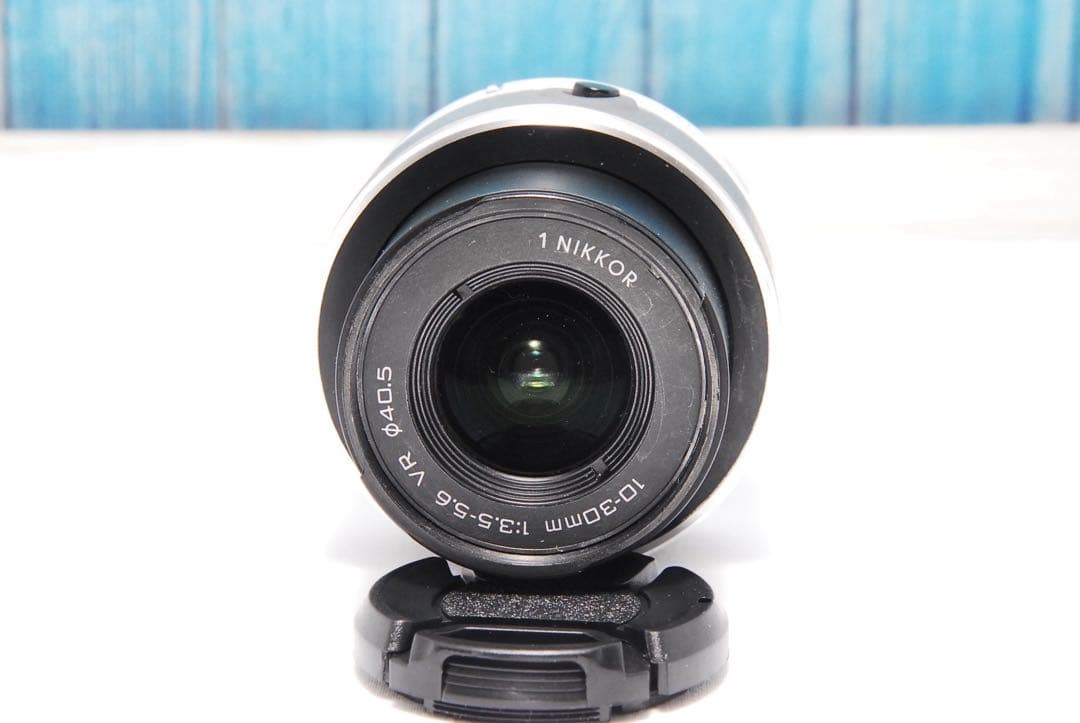 ミラーレス ニコン1 J1 ホワイト 10-30mmレンズ付き Nikon