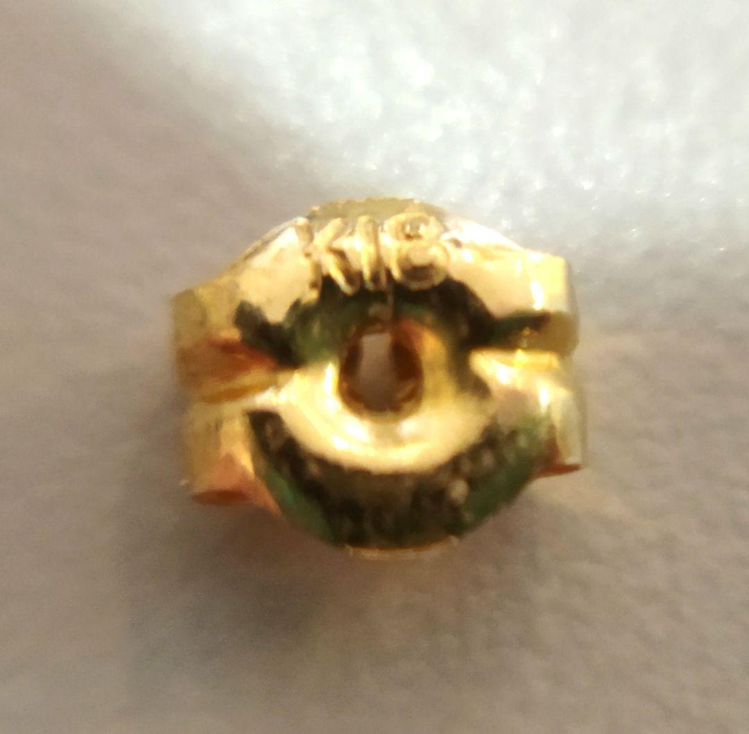 K18 蜘蛛デザインのピアス 約0.4g