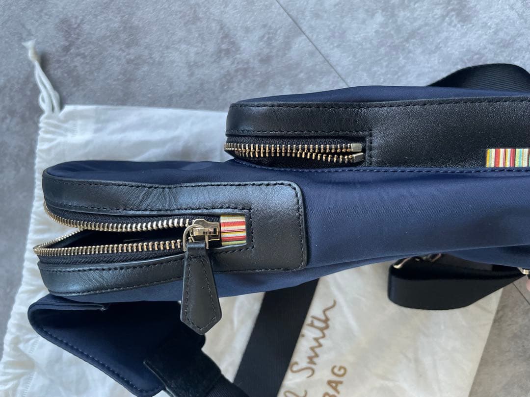 Paul Smith ネイビー ショルダーバッグ