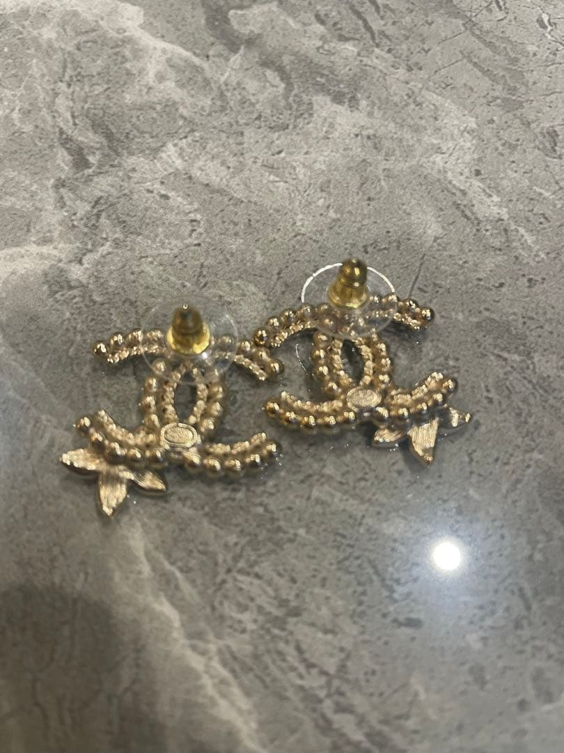 【訳ありのため格安】新宿伊勢丹CHANELブティック購入品⭐︎パールゴールドピアス