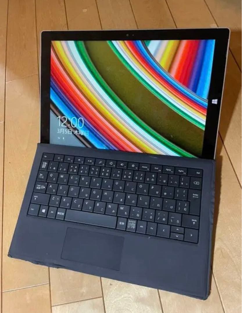 スマホ・タブレット・パソコン Surface Pro3. Core i3-4020Y