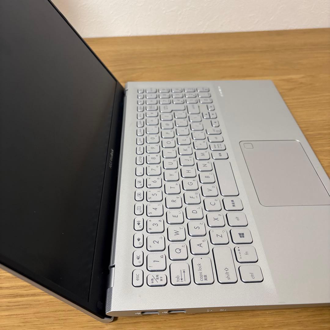 し*ん様 ASUS VivoBook シルバー ノートPC本体X512DA-BQ