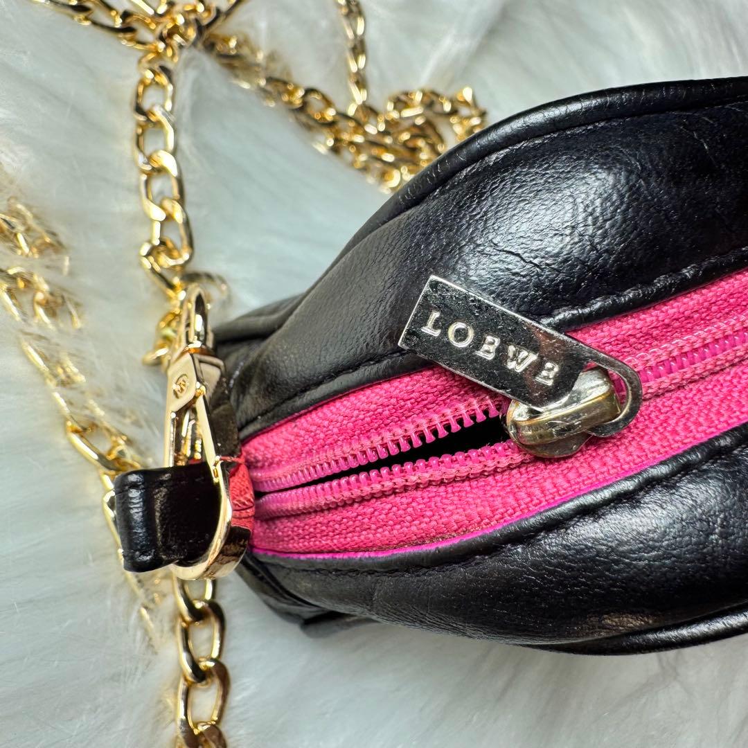 ロエベ loewe アナグラム　ロゴ　ポーチ　チェーン　ショルダー　レザー　黒