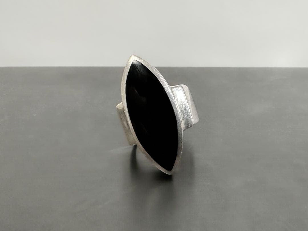 ウ*ル様 レア品！ORDER 特大オニキス マーキスリングUS10/J