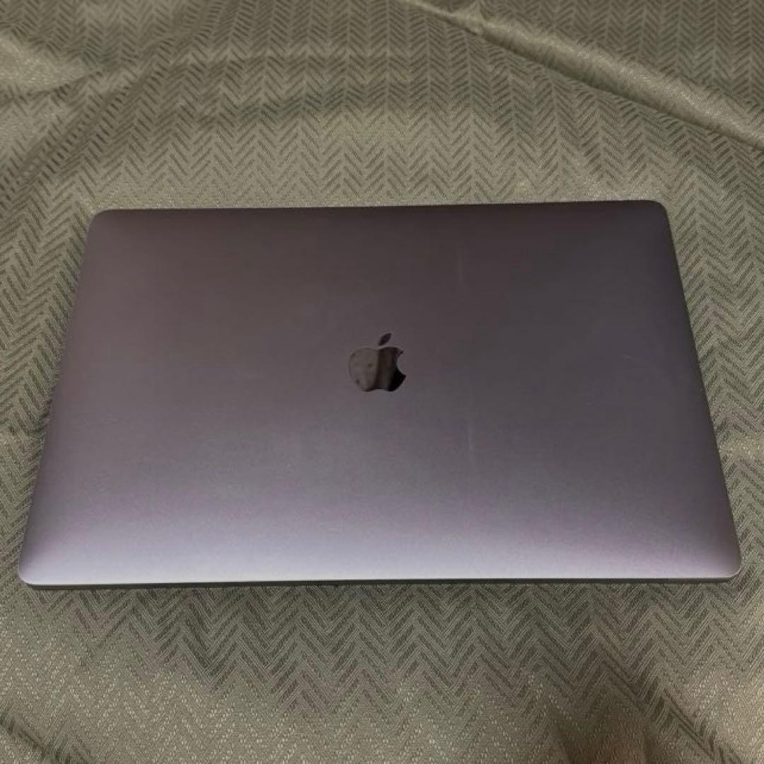 MacBook Pro 2019 15インチ i9 16GB 512GBオマケ有