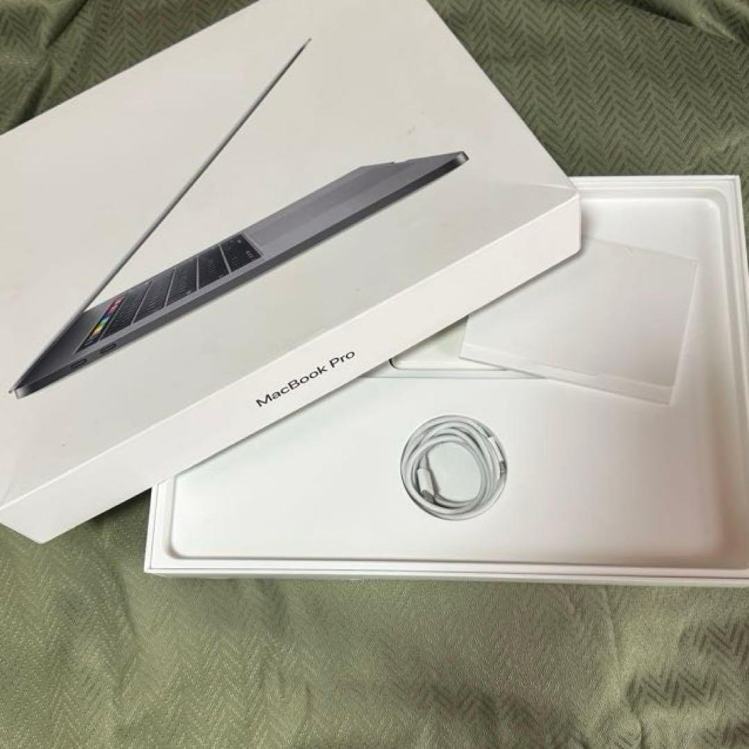 MacBook Pro 2019 15インチ i9 16GB 512GBオマケ有