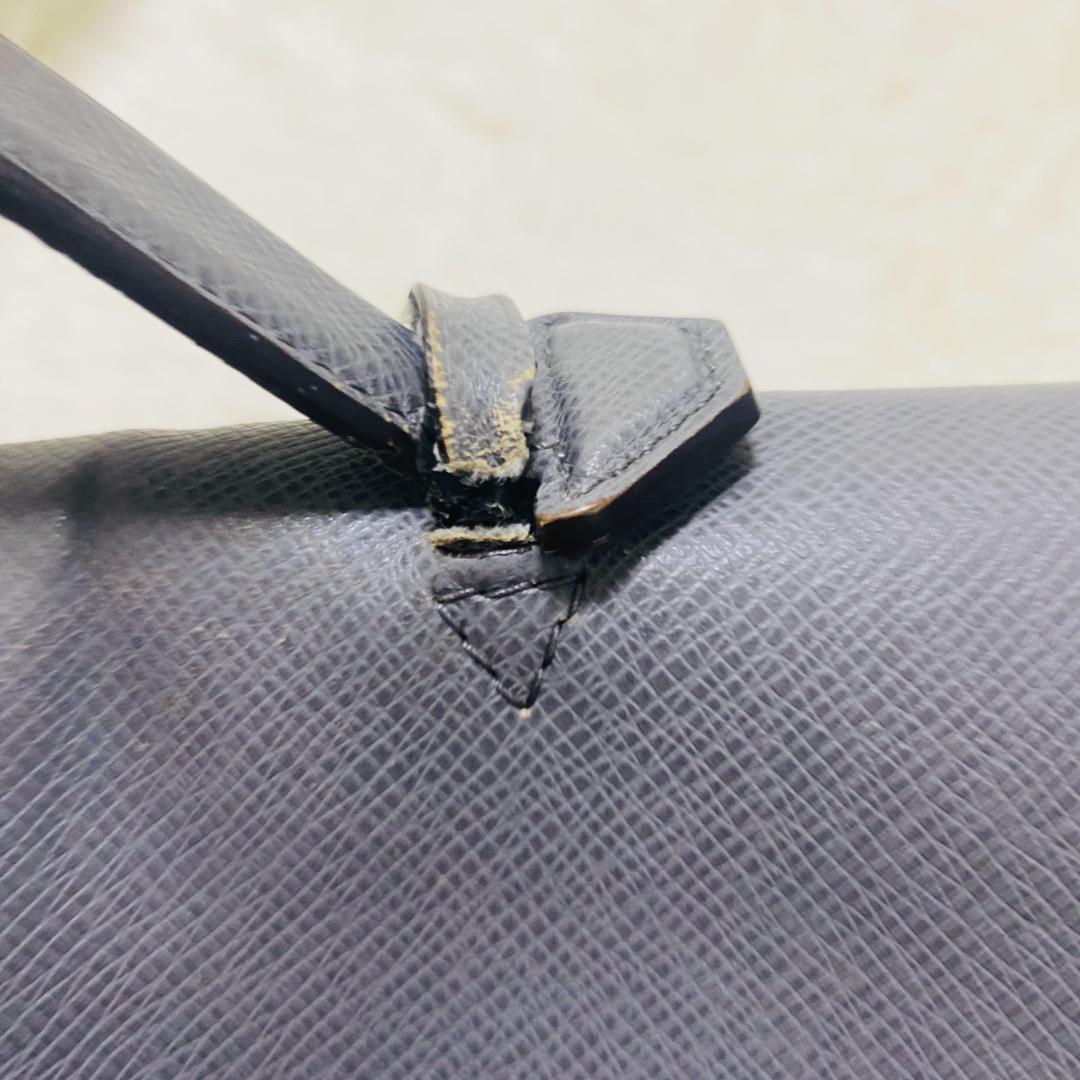 LOUIS VUITTON ビジネスバッグ タイガ グレー　ヴァシリ レザー