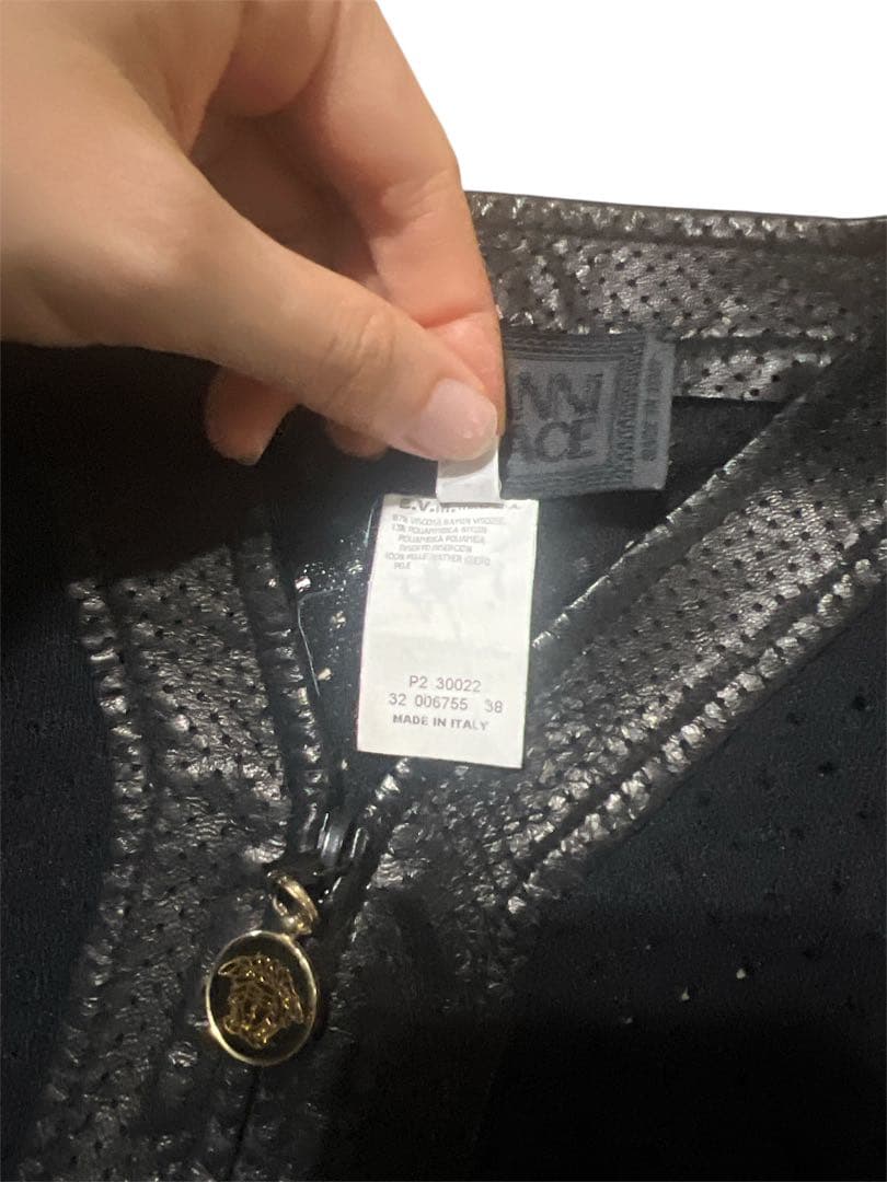 ヴィンテージ Gianni Versace レザー　パワーネット　トップスベスト