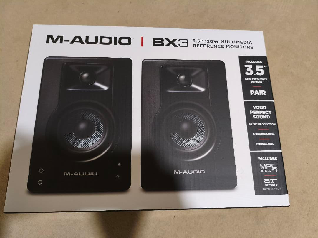 M-AUDIO BX3 3.5インチスピーカー
