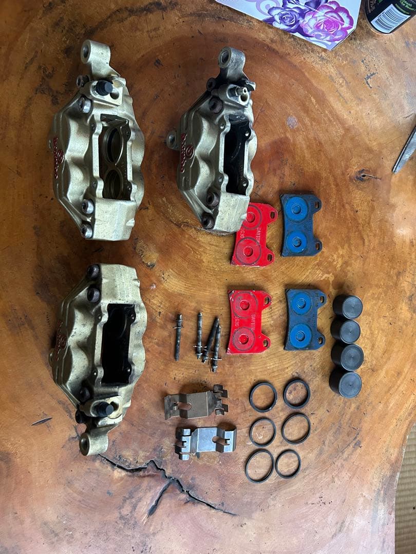 XJR400用 ブレンボキャリパー