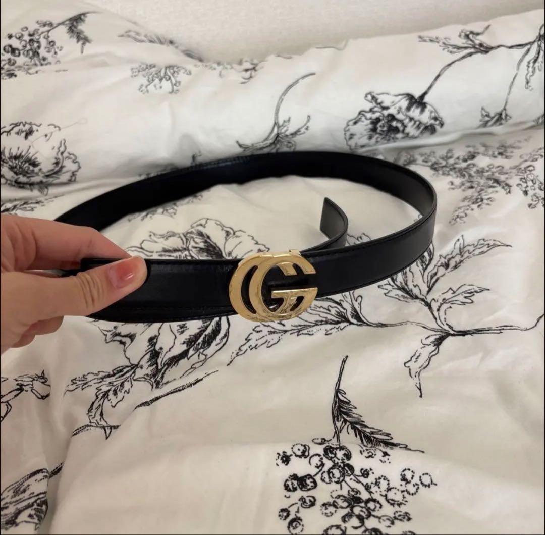 GUCCI ブラックレザー GGロゴベルト　ベルト