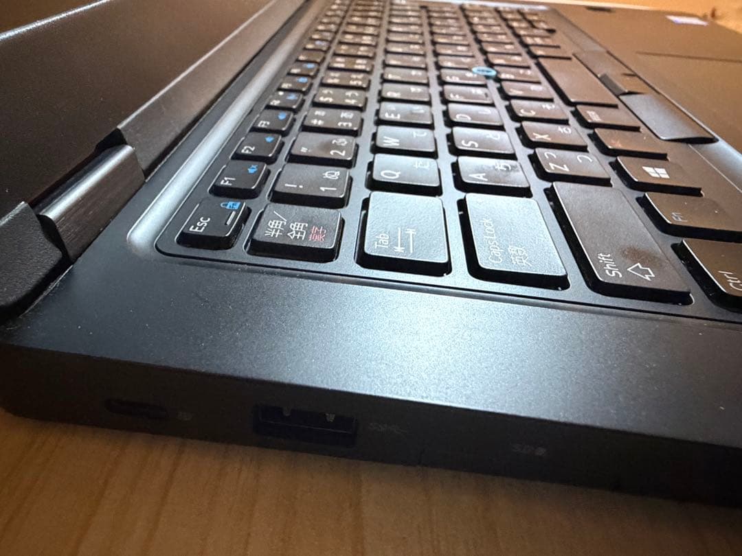 説明必読DELLノートパソコンcorei5-7300Uメモリ16GSSD256G