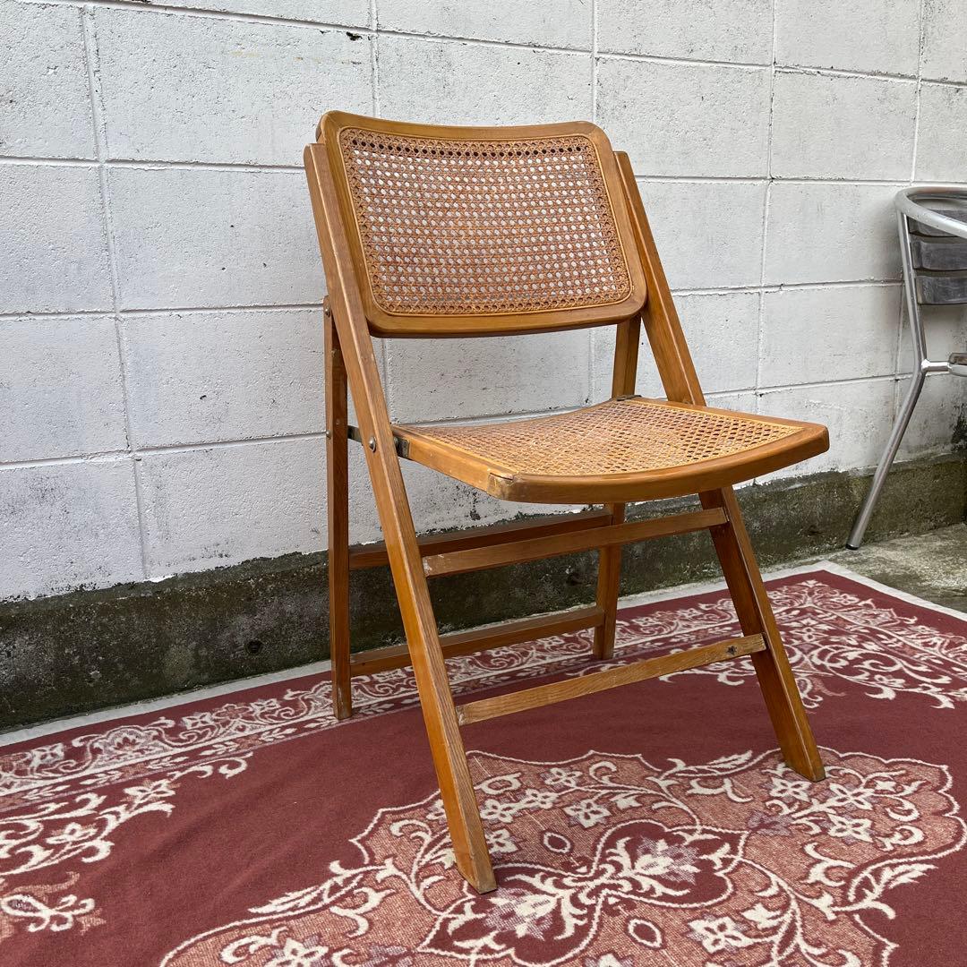 古家具ビンテージ品◾️籐ラタンパネル×木製フレーム 折りたたみ椅子 チェア A
