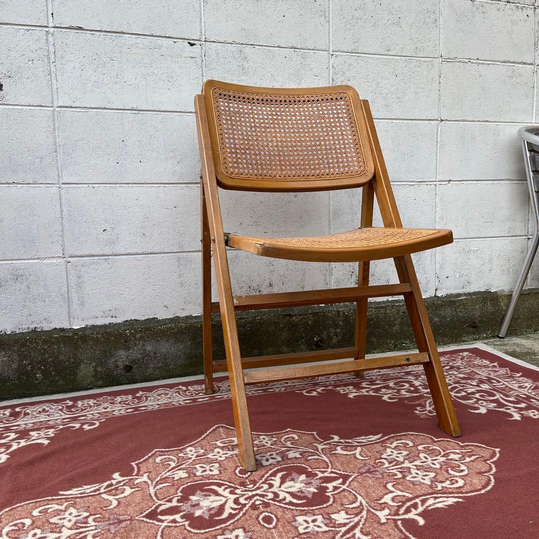 古家具ビンテージ品◾️籐ラタンパネル×木製フレーム 折りたたみ椅子 チェア A