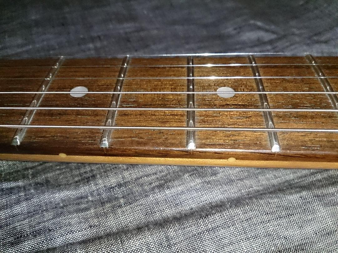 【美品】SQUIER Classic Vibe 60s Stratocaster