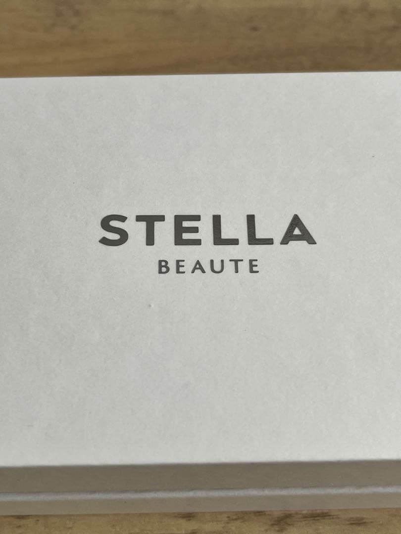 新品　未使用　STELLA BEAUTE 美顔器　マッサージャー　美容