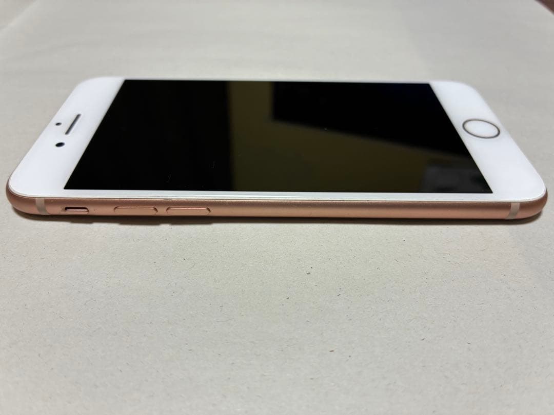 P*h様 iPhone 8本体