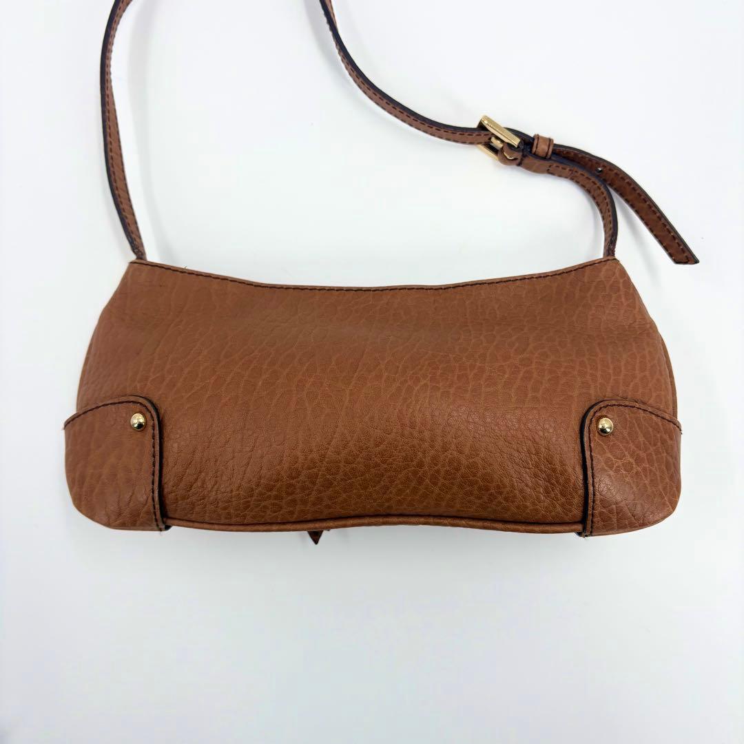 美品　ドルチェ＆ガッバーナ ハンドバッグ レザー スタッズ D&G 919