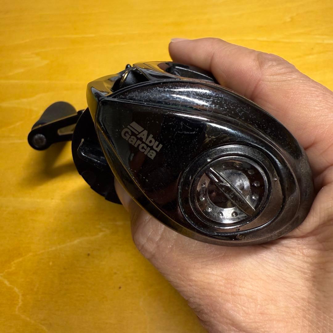 リール AbuGarcia Revo Black9