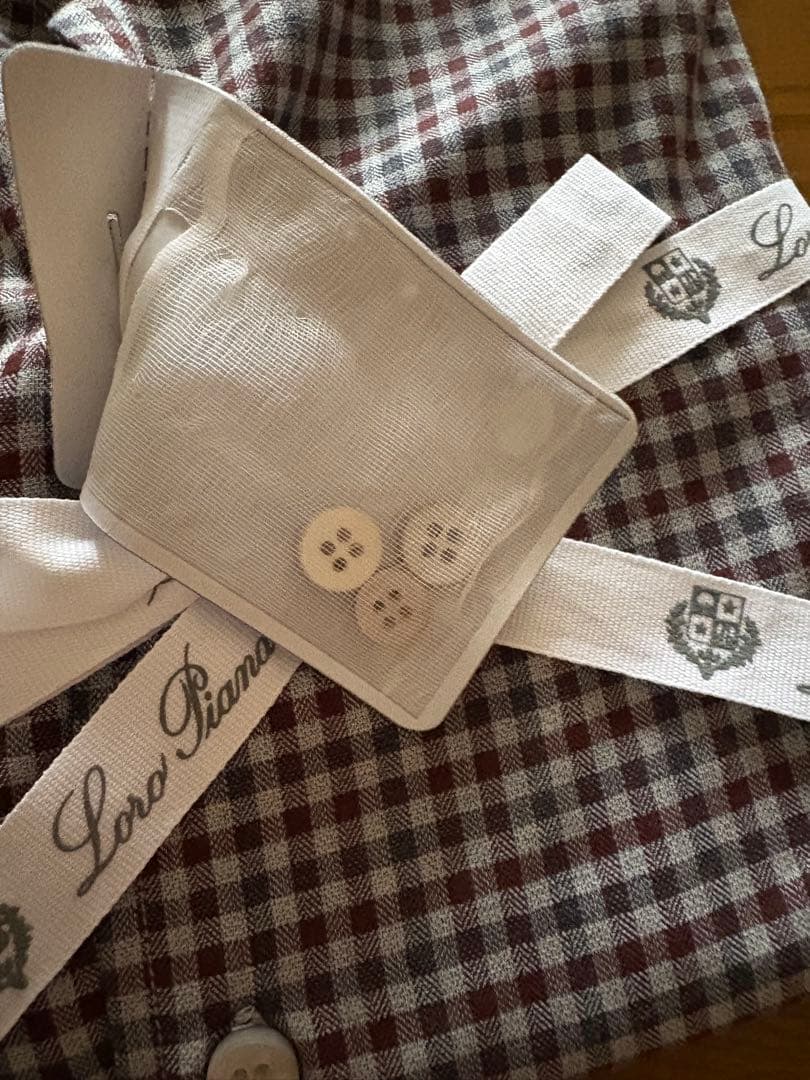 新品：LoroPiana（ロロピアーナ）コットンシャツ　Mサイズ