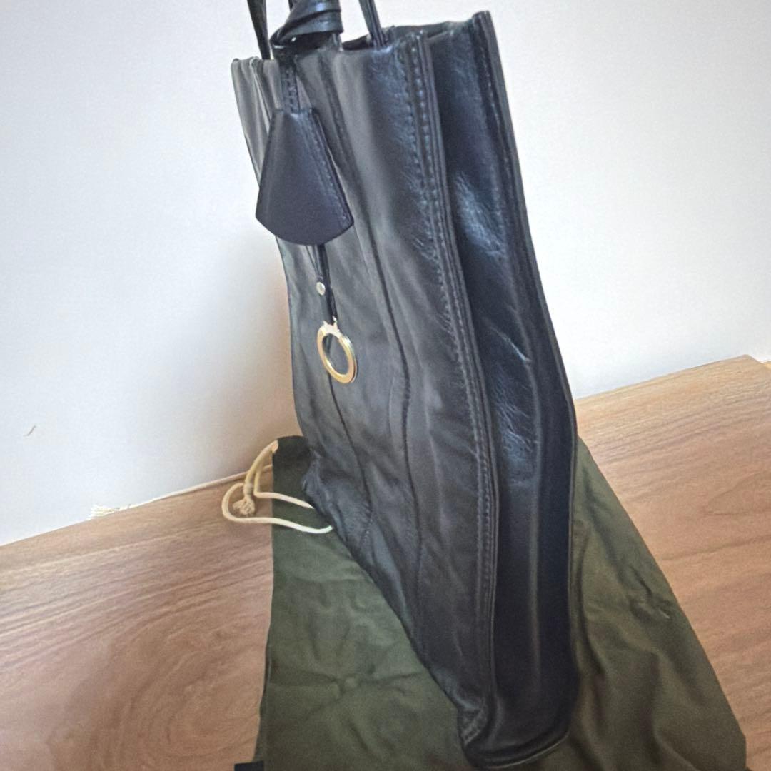 未使用に近い⭐︎aniary. 黒 レザートートバッグ A4 ビジネス