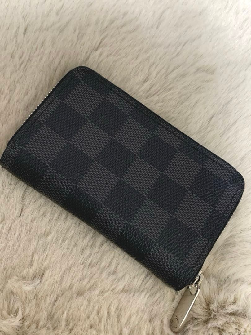 ルイヴィトン ダミエ グラフィット ジッピーパース 小銭入れ カードケース