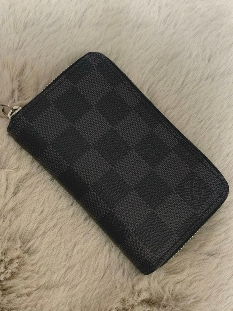 ルイヴィトン ダミエ グラフィット ジッピーパース 小銭入れ カードケース