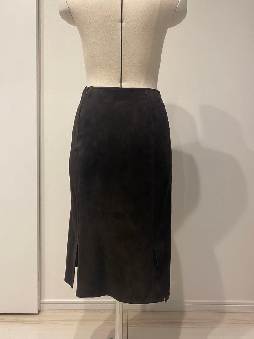 エルメス　スエード　タイトスカート（ミディアム丈）