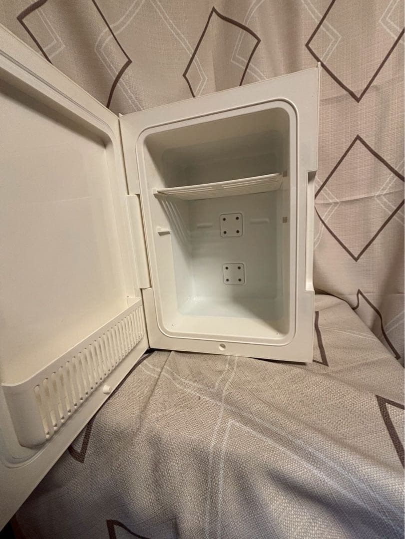 EENOUR冷温庫　CB-13L