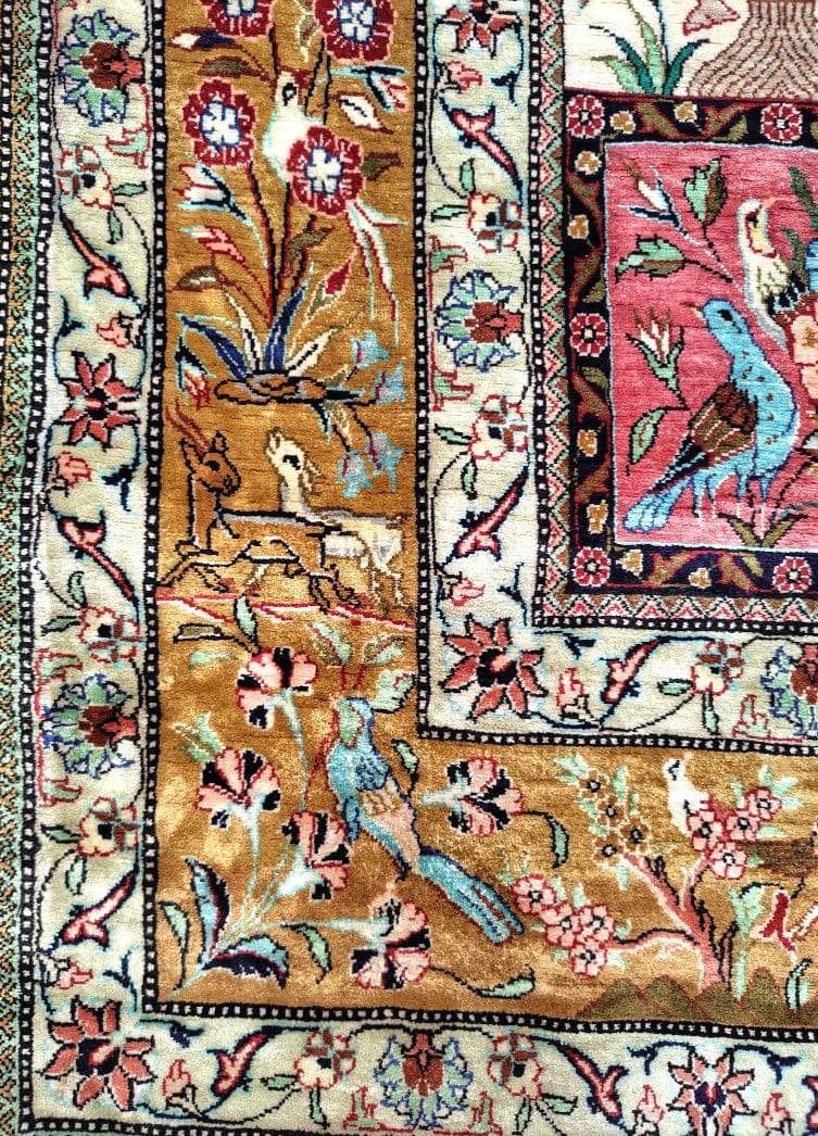 【窓からの眺めは】ペルシャ絨毯　シルク　宮殿　青空　クリスタル　シルク手織り