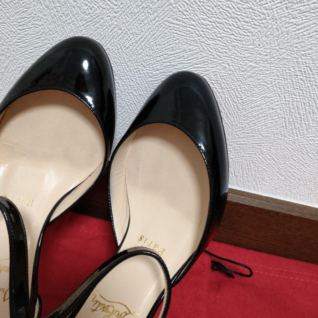 未使用に近い❢Christian Louboutin パンプス　35