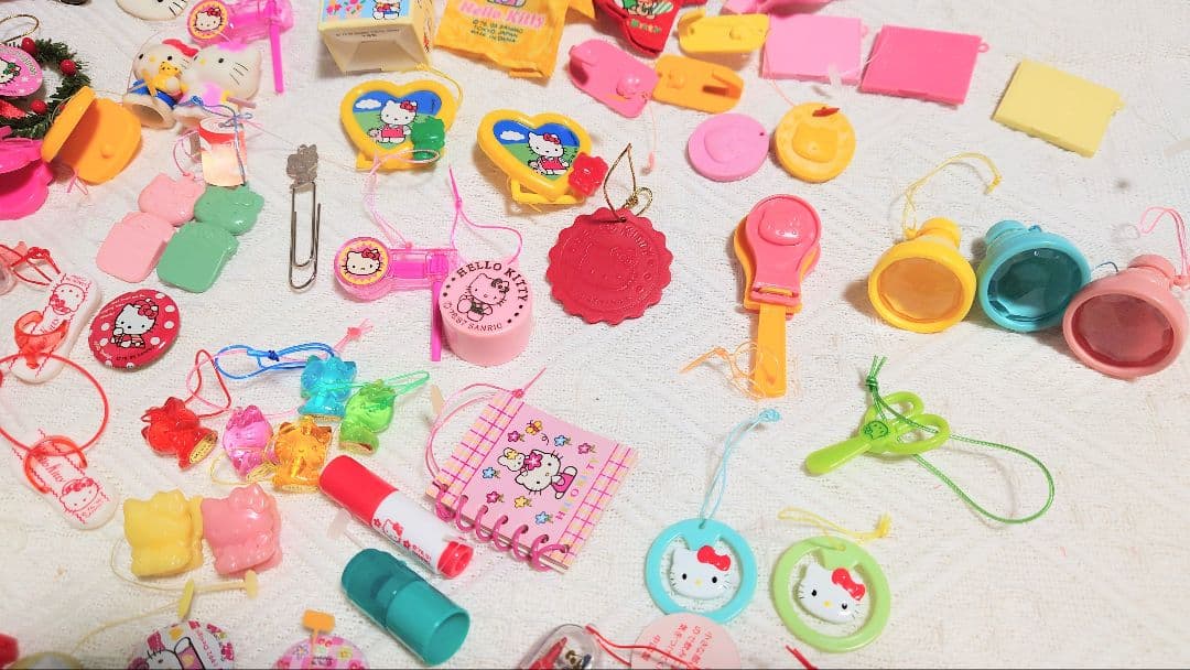 サンリオ　プレミアムおまけセット　キティ