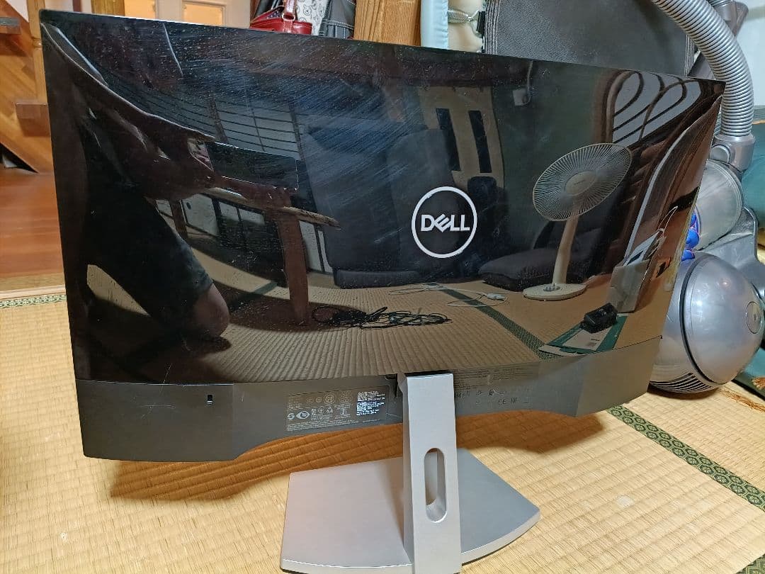 【美品】Dell ディスプレイ　モニター 本体　24インチ　S2419H