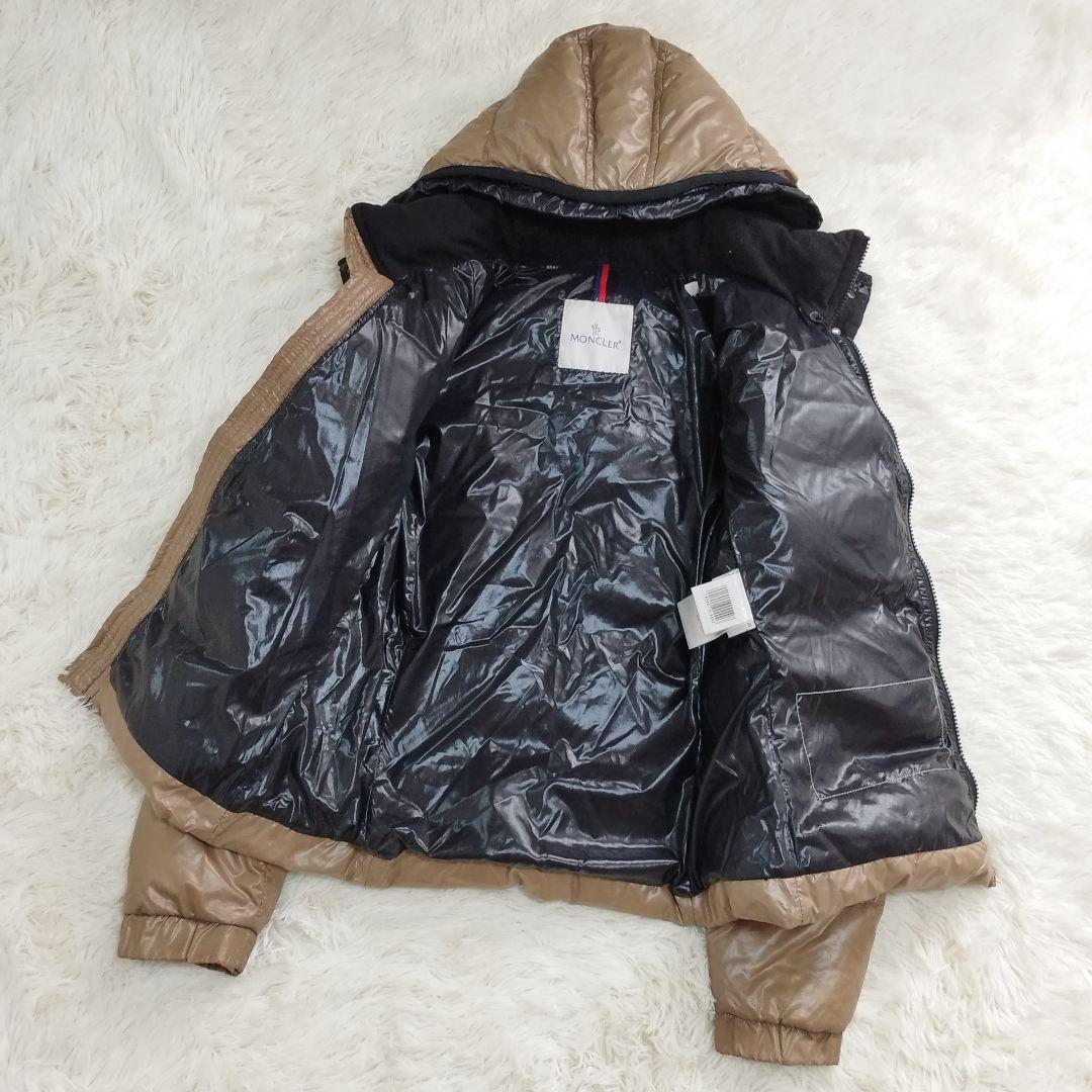 18196✨MONCLER BADIA ビッグロゴ ダウンジャケット ベージュ
