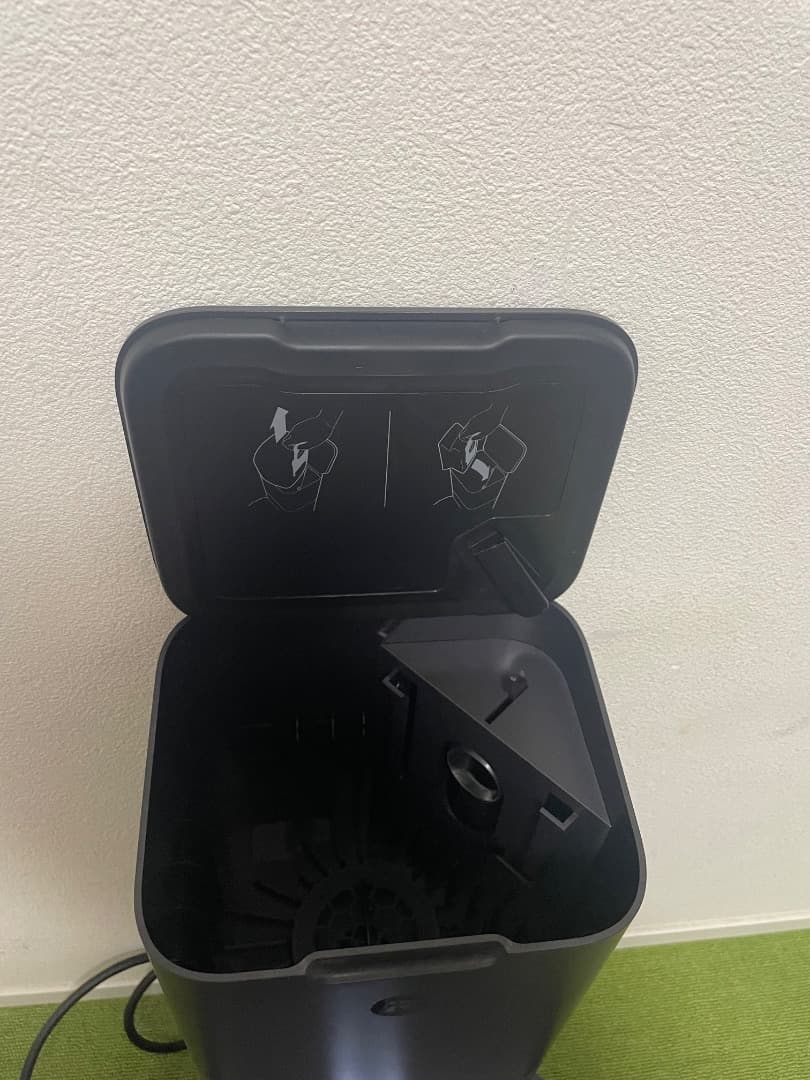 美品 ルンバ i3+ ロボット掃除機 自動ゴミ収集機能付き