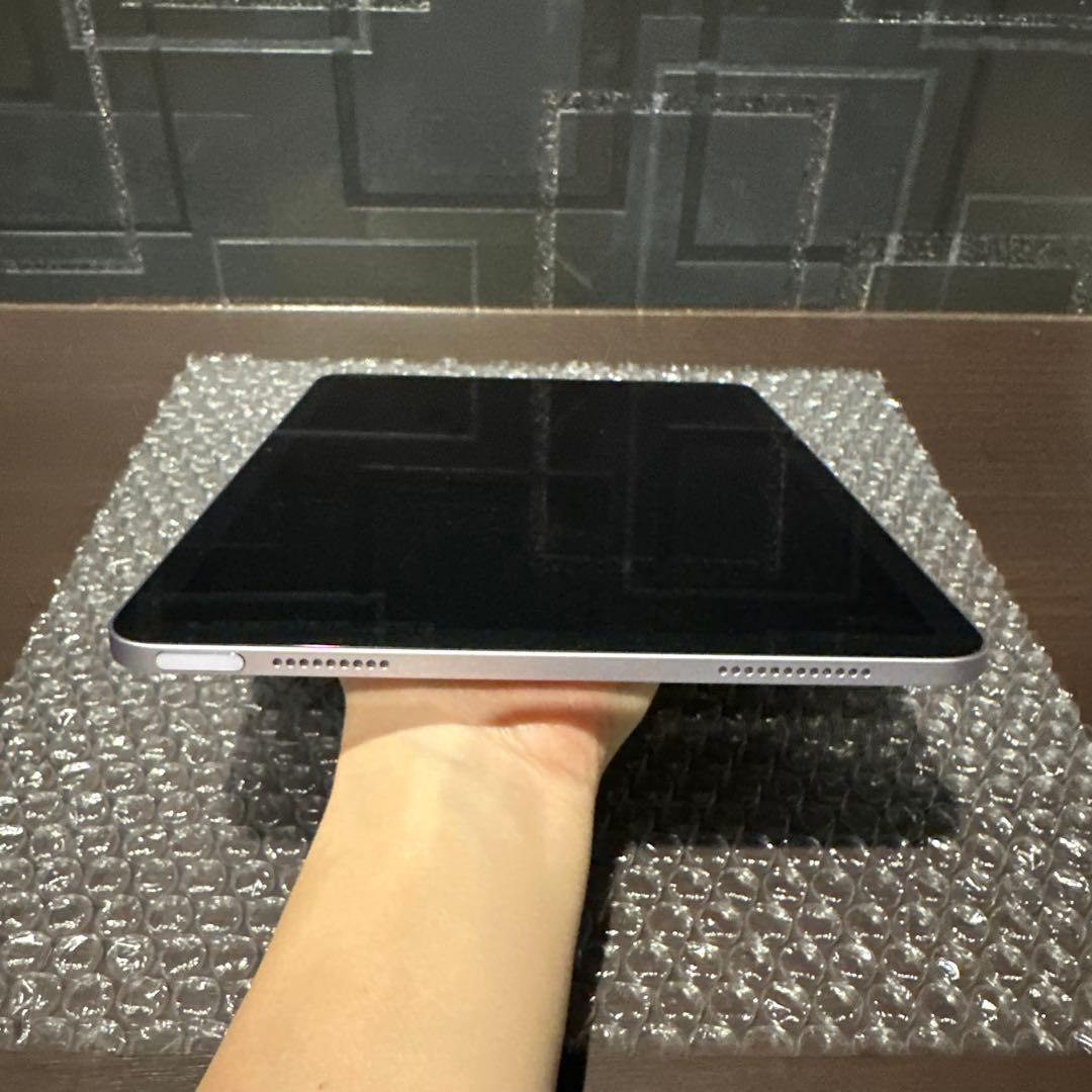 【美品】iPad Air 11インチ(M2)Wi-Fiモデル　128GB