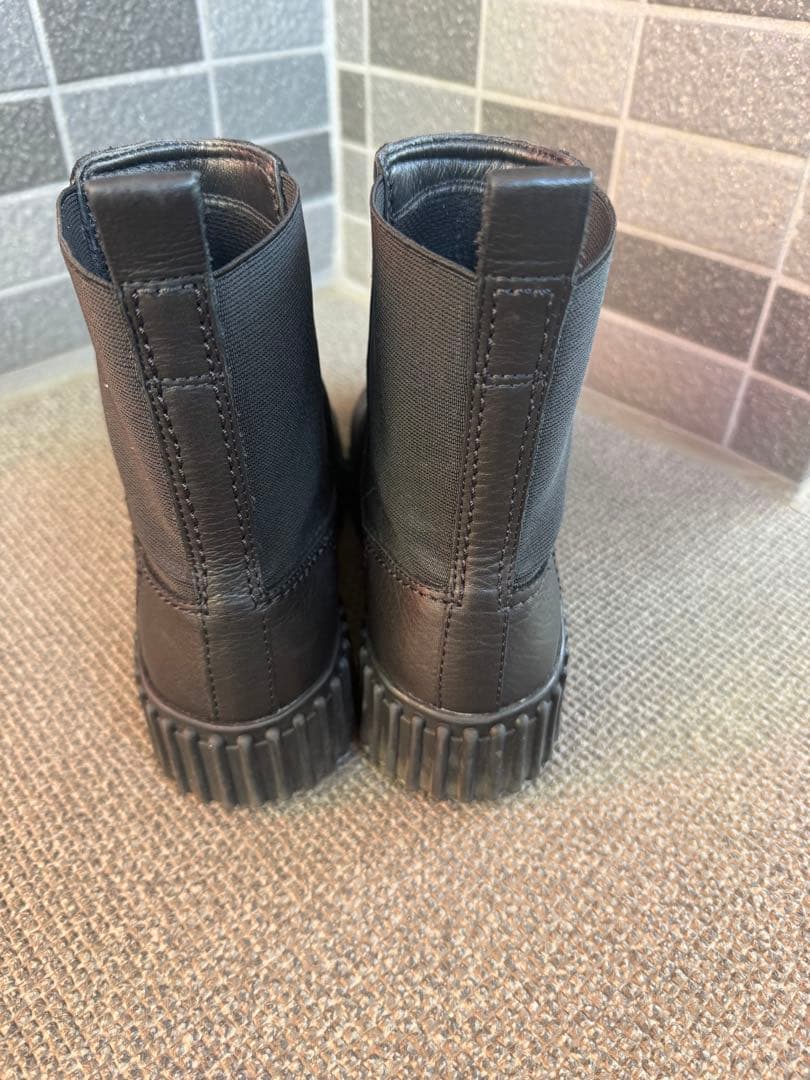 美品 クラークス サイドゴアブーツ トーヒルメープル　厚底　黒