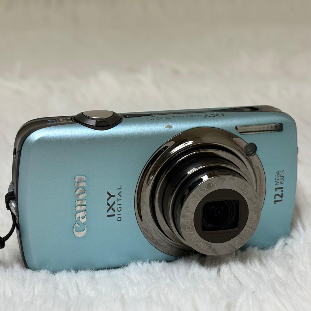 Canon カメラ　IXY 930IS PC1437 充電器　箱 コンデジ　可動