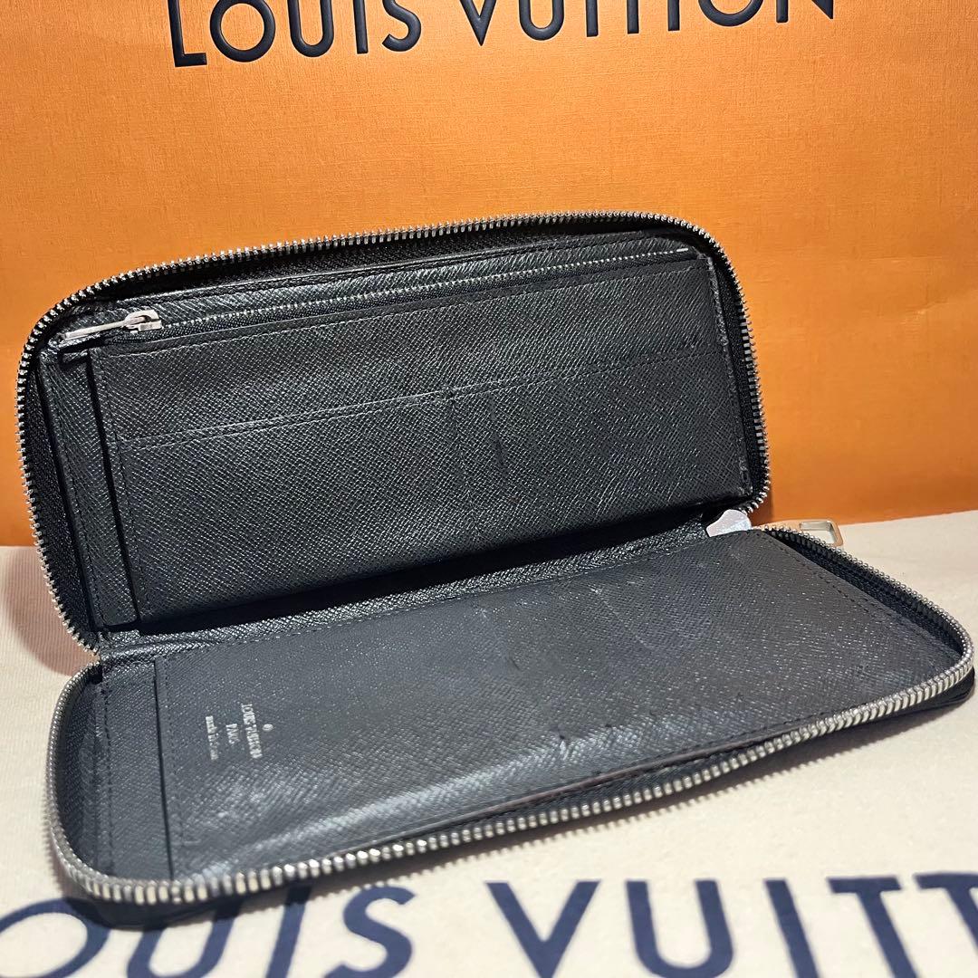 【美品】ルイヴィトン タイガ ジッピーウォレット ブラック系 ヴェルティカル